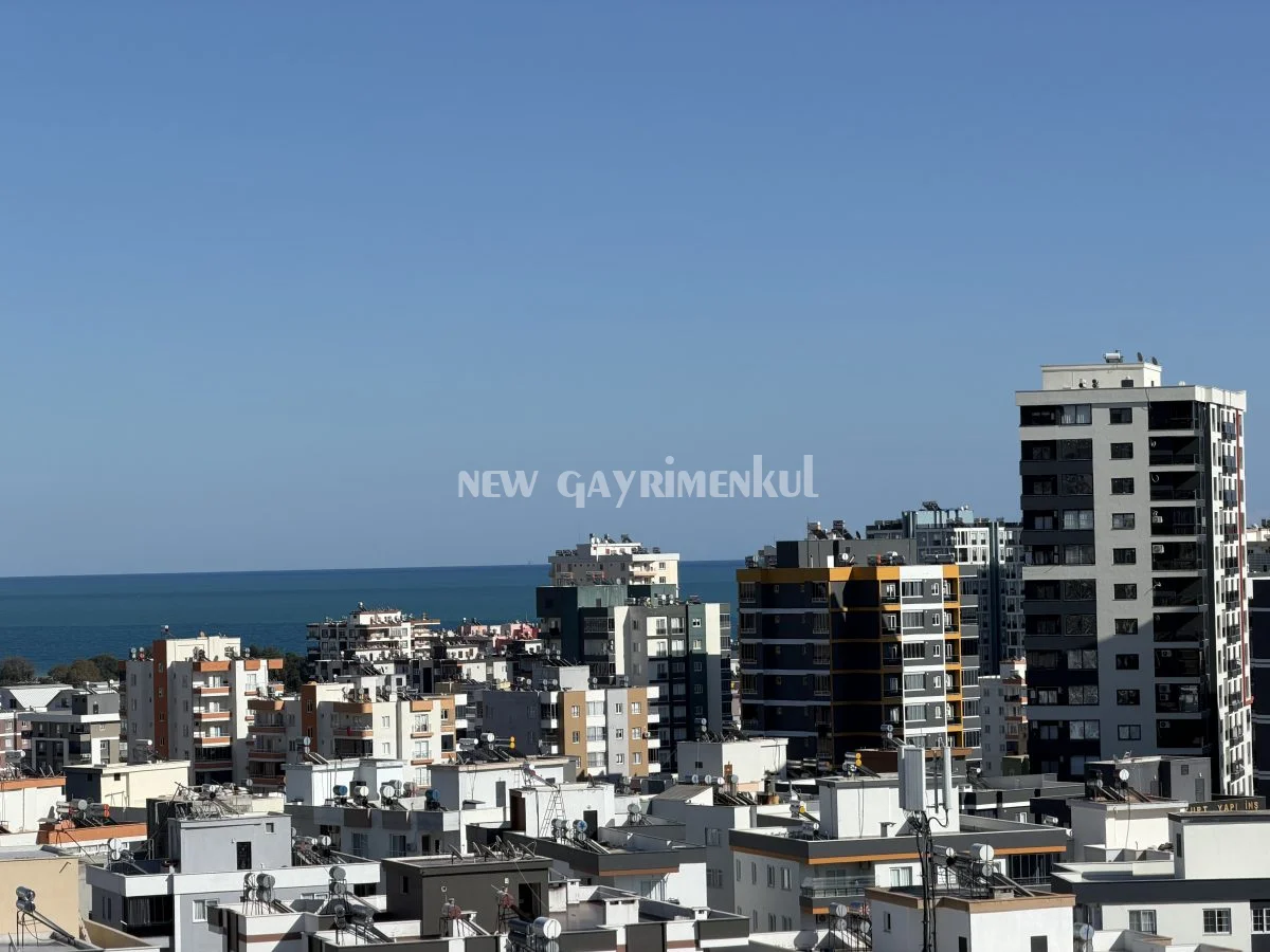 Alata’da Satılık 2+1 Daire – Site İçinde – Havuzlu