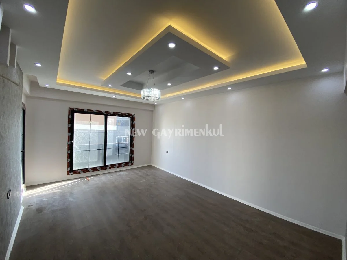 Alata’da Satılık 3+1 Daire – 165 m² – Yerden Isıtmalı – Bağımsız Mutfaklı