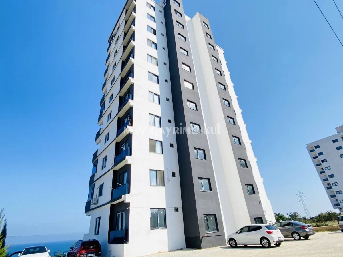 Ayaş Marin Park’ta Satılık 1+1 Daire – Deniz Manzaralı – Havuzlu