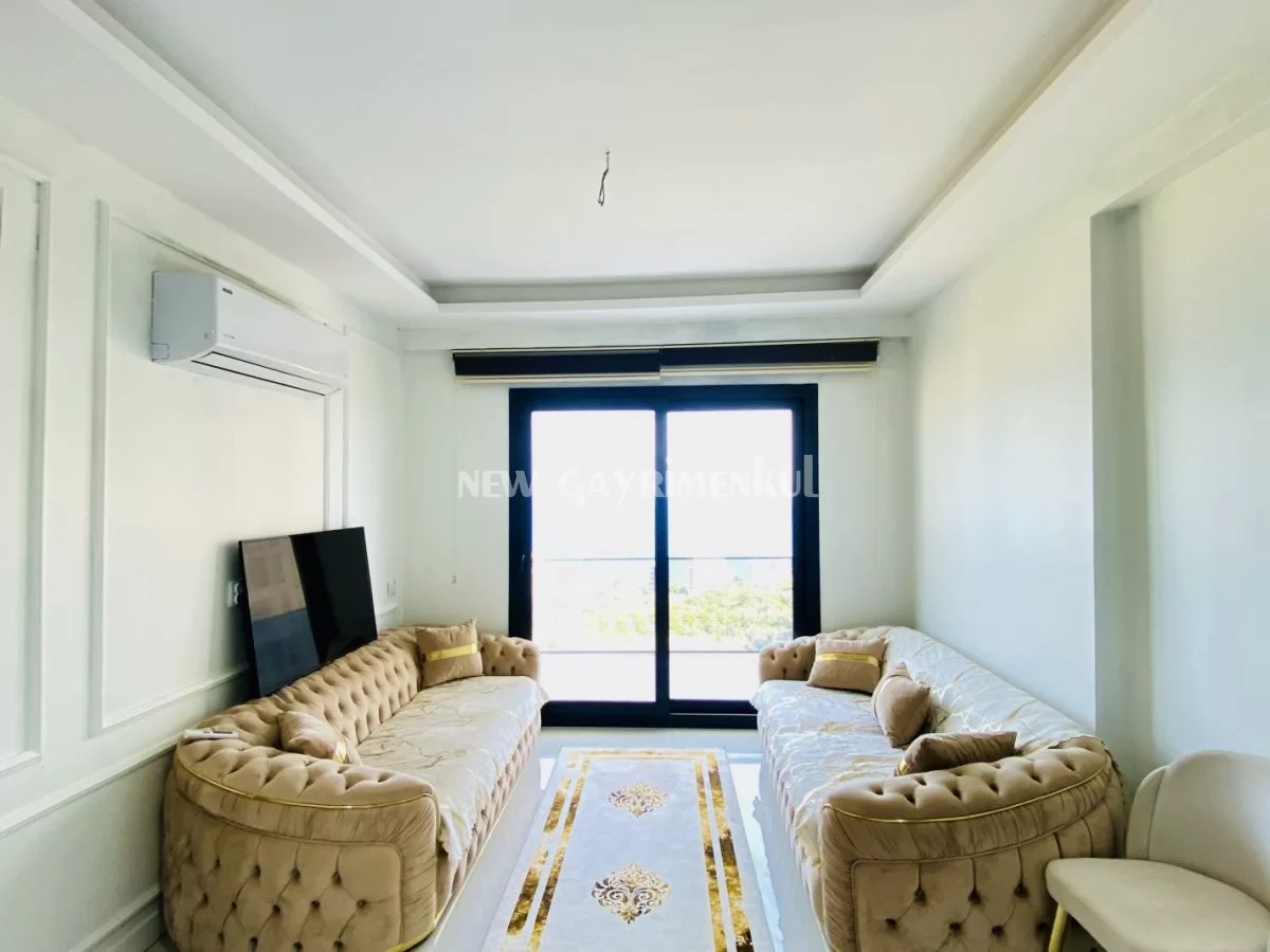 Ayaş Marin Park’ta Satılık 1+1 Daire – Deniz Manzaralı – Havuzlu