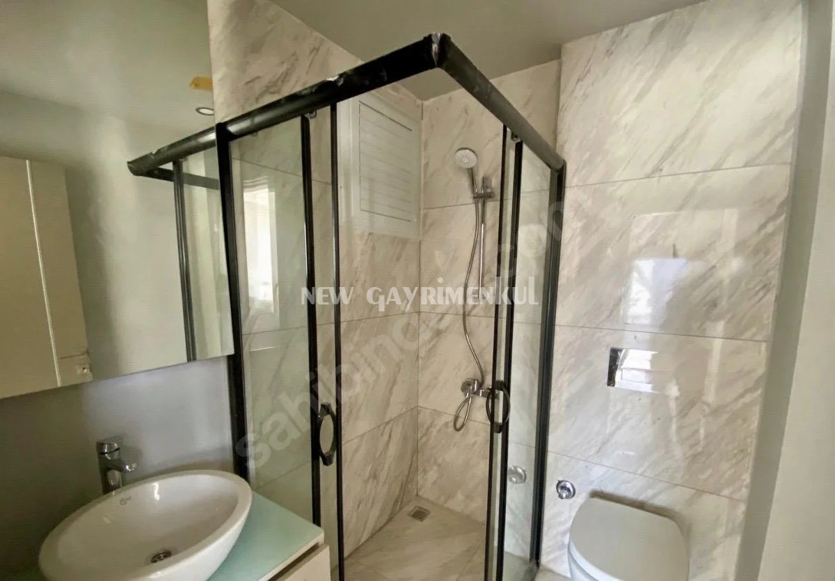Ayaş’ta Satılık 2+1 Satılık – 125 m² – Site İçerisinde – Havuzlu