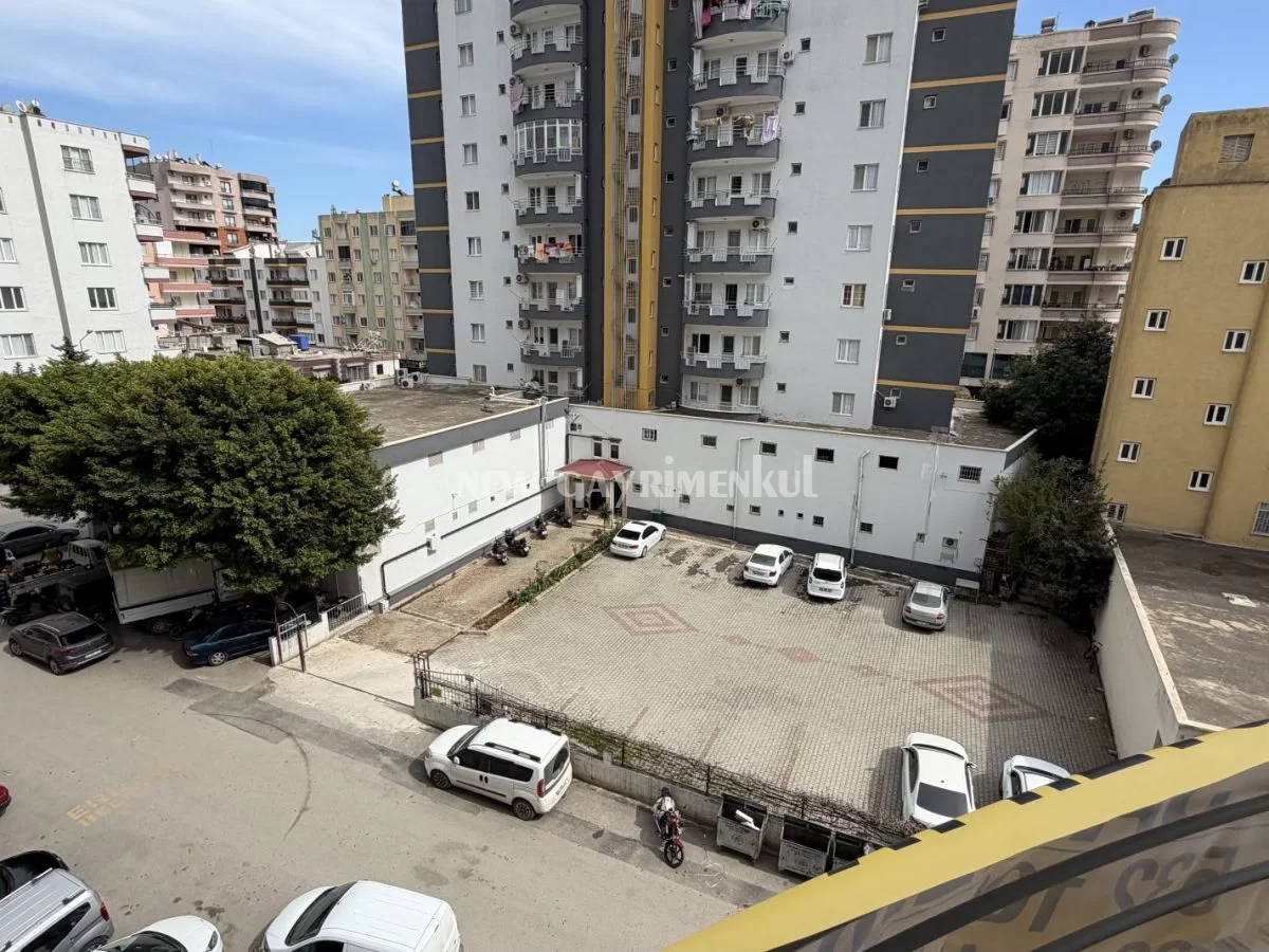Erdemli Merkez Satılık 3+1 Daire | 180 m² Geniş, Merkezi Konum