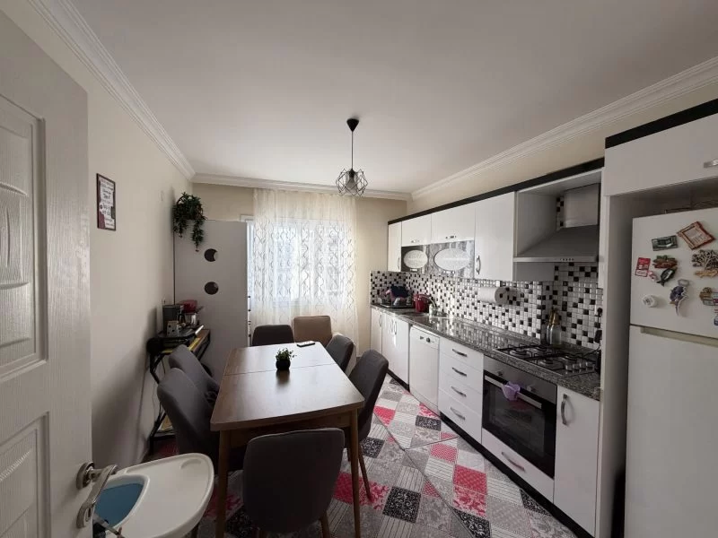 Mersin Erdemli Merkez’de Satılık 3+1 Bağımsız Mutfak Daire