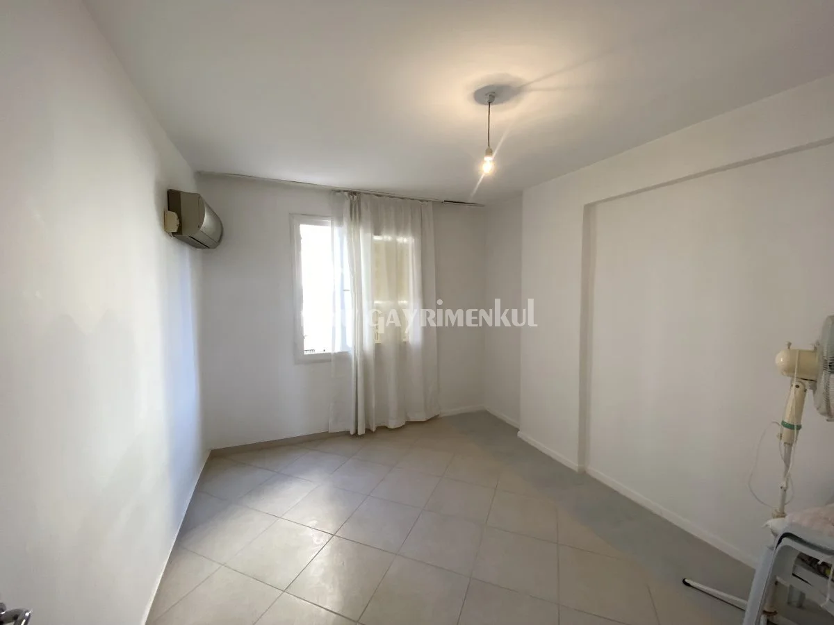 Tömük Seçkinler Sitesi’nde Satılık 3+1 Daire – Denize Sıfır – Havuz Manzaralı