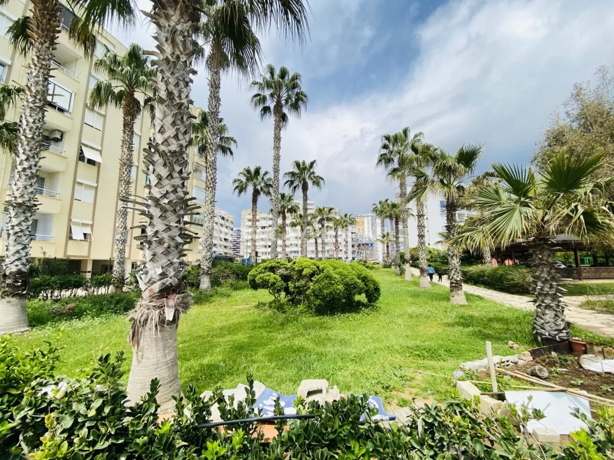 Tömük Seçkinler Sitesi’nde Satılık 3+1 Daire – Denize Sıfır – Havuz Manzaralı