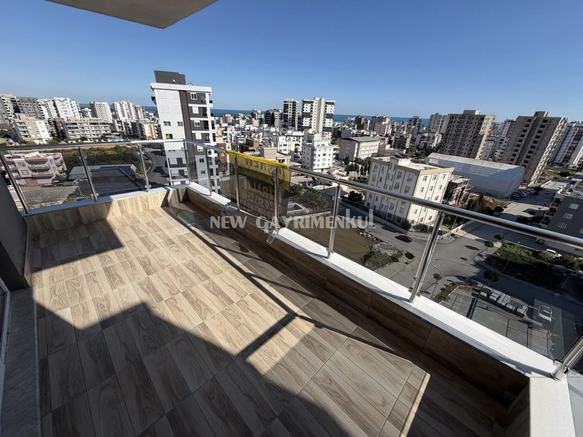 Yukarı Alata’da Kiralık 2+1 Daire – Site İçerisinde – Havuzlu