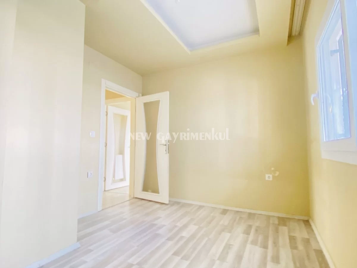 Yukarı Alata’da Kiralık 2+1 Daire – Zemin Kat